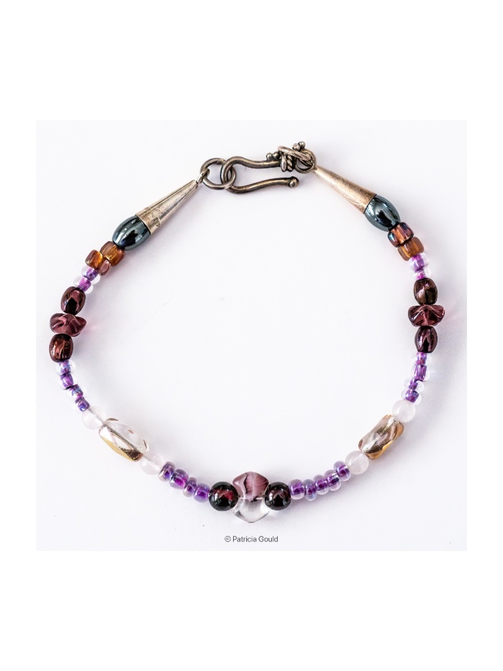 Handmade glass beaded 7.5" bracelet - one of a kind BR8